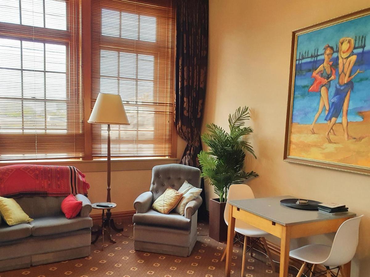 La Riviera Guesthouse Riverton Экстерьер фото